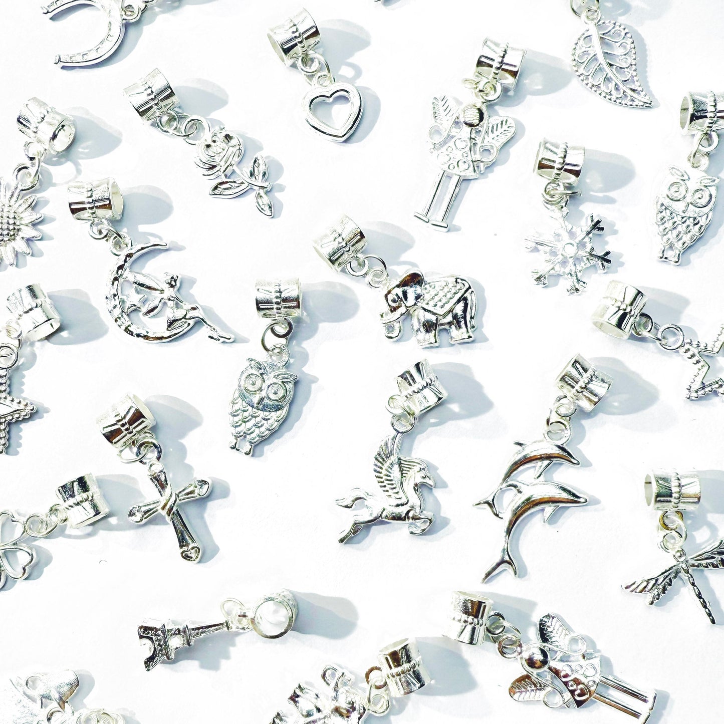 L661]Charming Charms