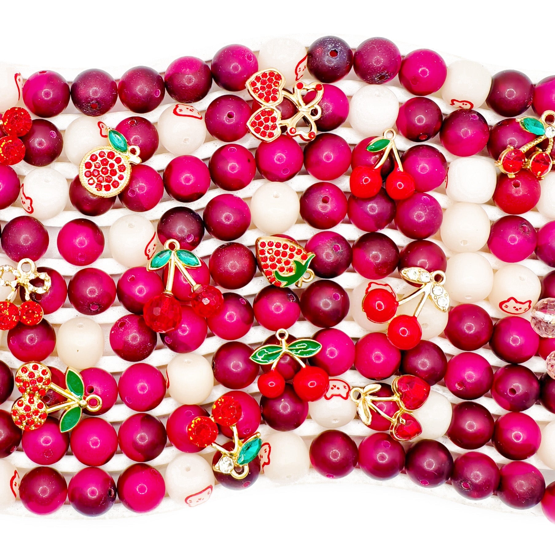 L844]Bodhi Cherry Kitty